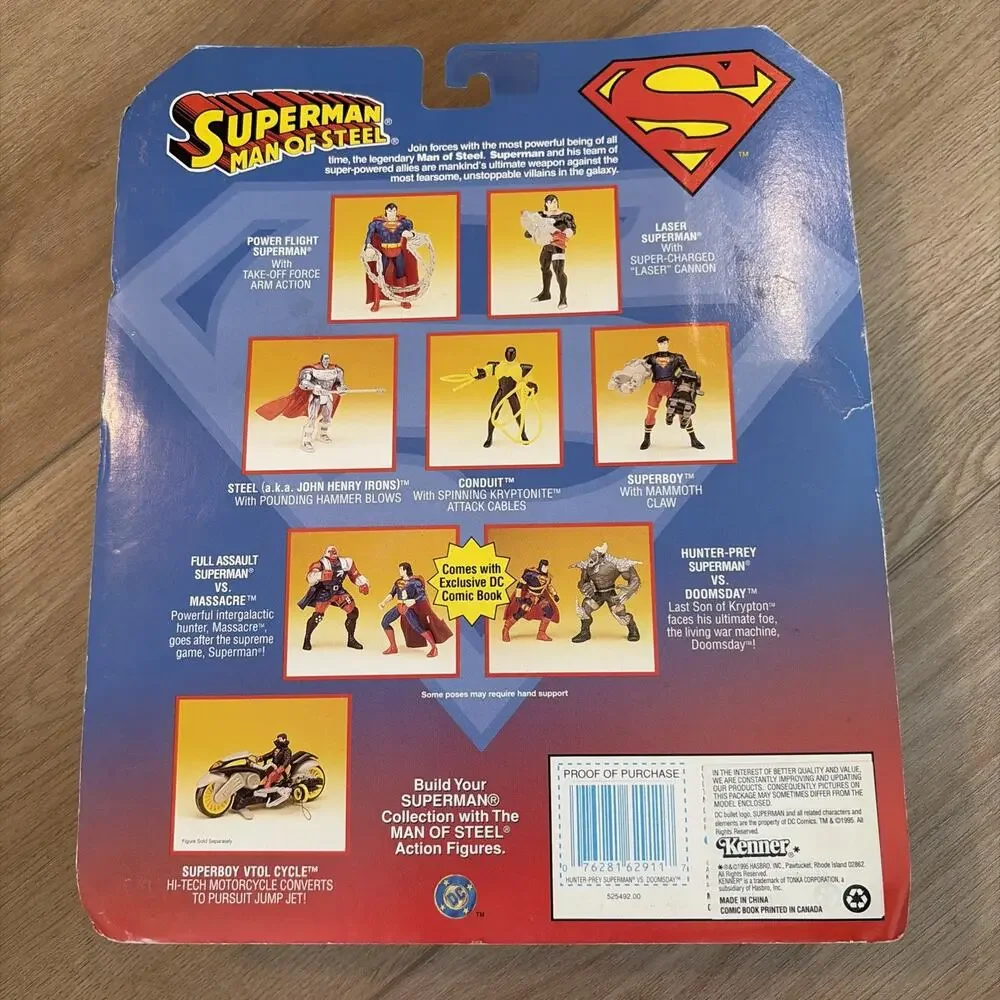 DC Hunter Prey Superman vs Doomsday - Comic Book Action Figure Set - Kenner 1995